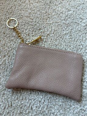 Vera Pelle Pebbled Leather Key & Card Holder in nude beige with Gold Hardware